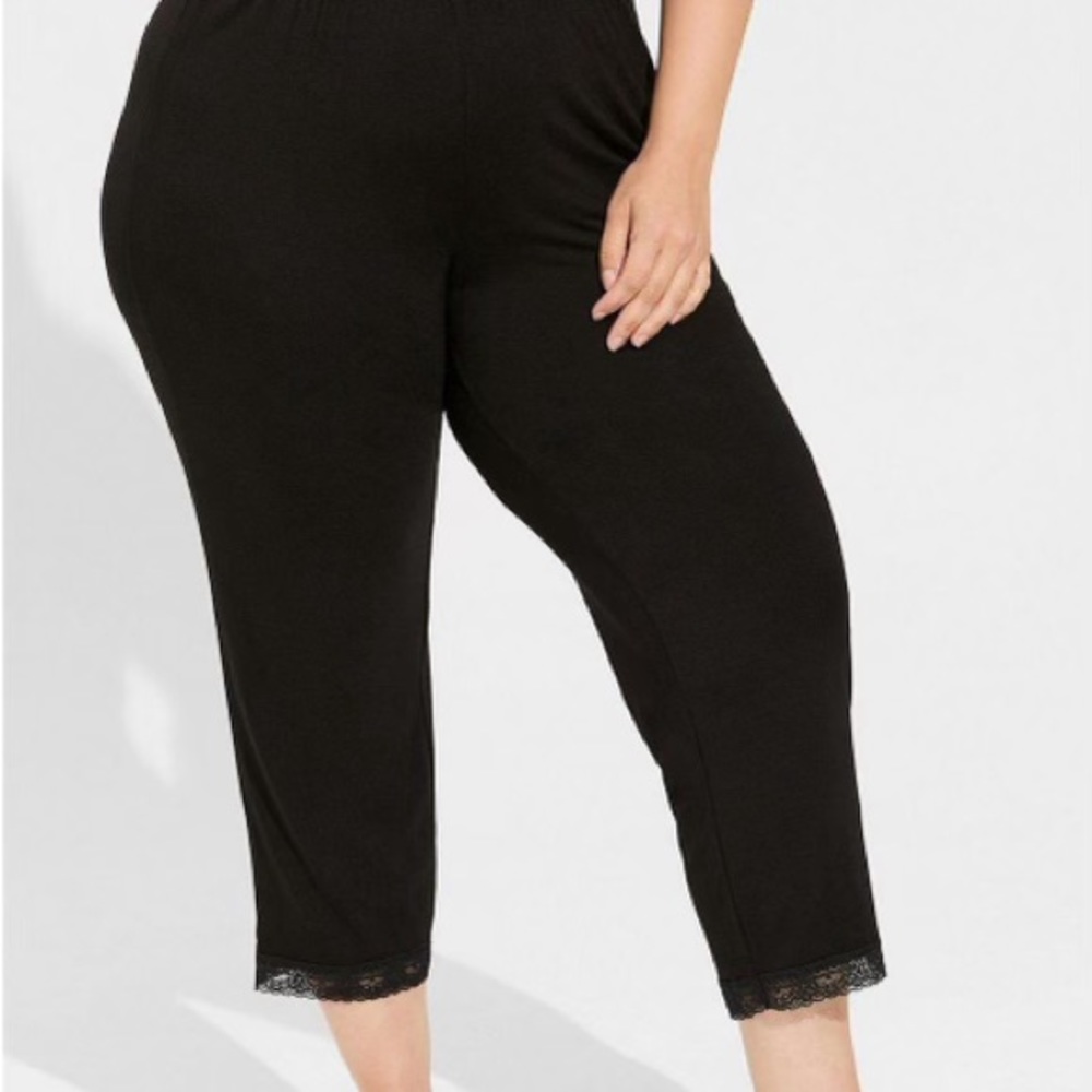 torrid Cropped Lace Sleep Pants 6X NWT